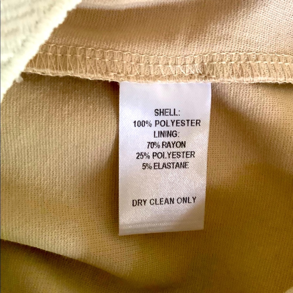 Beautiful White Crochet Lace Dress - Picture 14 of 15